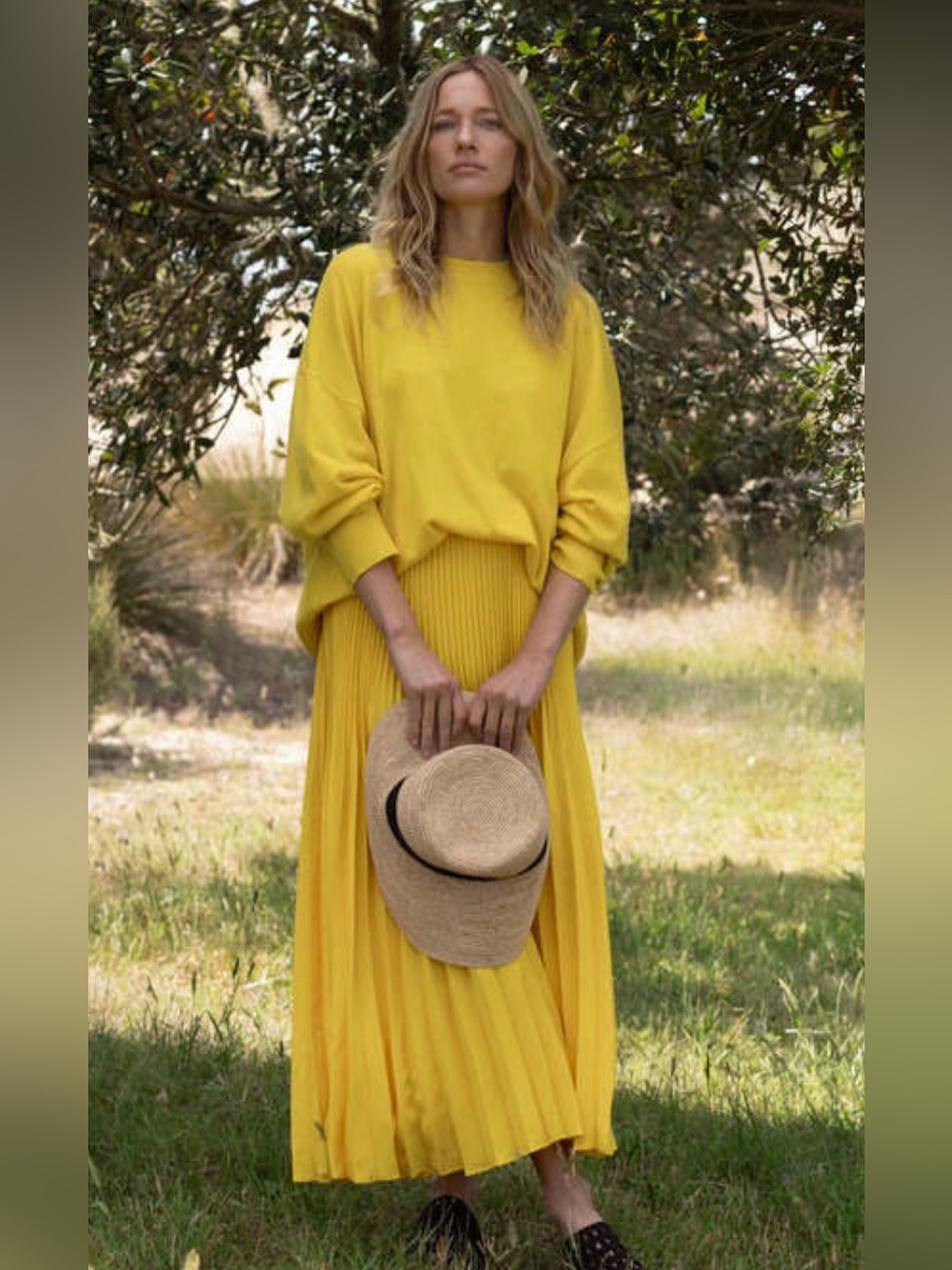 Jenni Kayne Yellow Pleated Maxi Skirt, like new size xxl💛💛